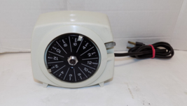 Vintage Guard All HT-75 Lamp &amp; Appliance Timer International Register Co... - $14.68