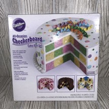 NIB Wilton Checkerboard 3-Piece Cake Pan Set - £9.54 GBP