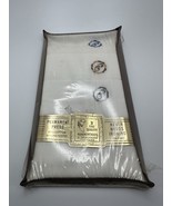 Vintage New In Box Monogrammed E Permanent Press Hankerchiefs NB1 - $240.81 MXN