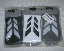 Mens Grip Socks 3 Pairs Soccer Non Slip Sock Anti Slip Hospital White Bl... - $9.85
