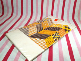 Swell New/Old Stock 1970&#39;s Tuttle Press MoD Graphic Paper Tablecloth 54&quot; x 88&quot;  - £9.59 GBP