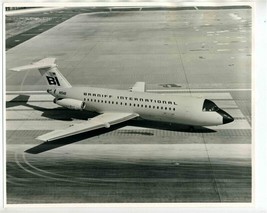 Braniff BAC 1-11 N1548 on Ramp  Braniff International Official Photo  - £31.24 GBP