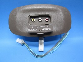 03-05 Toyota Tundra Rear Video Audio Jack assembly Plug 86017-0C010-E0 G... - £22.44 GBP