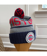 NWOT Mitchell &amp; Ness Detroit Pistons Hardwood Classics Pom Pom Beanie Kn... - €19,77 EUR