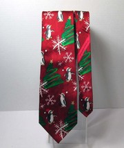 New Hallmark Holiday Traditions MMG Mens Christmas Tie Red Green Penguins Silk 4 - £11.59 GBP