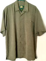 Cabela&#39;s button close shirt size L men short sleeve olive green - $11.88