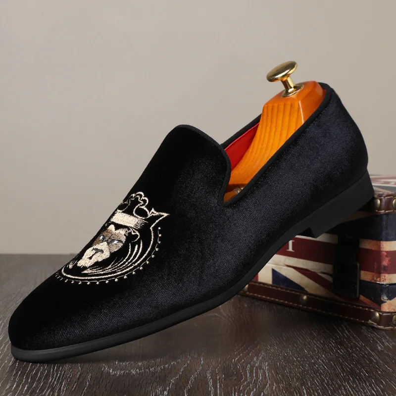 Embroidery Suede Leather Shoes For Men Loafers Casual Slip On Elegant Me... - £37.69 GBP