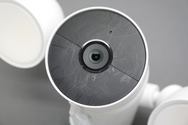 Google Nest GA02411-US Cam with Floodlight - Snow image 2
