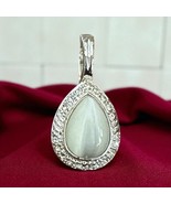 Silver Tone Faux Moonstone Oval Pendant No Chain - $145.93 MXN