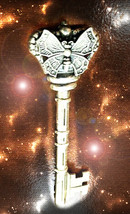 Haunted Antique Ring Queen Of Unlocking Love Passion Desire Secret Ooak Magick - £6,391.87 GBP