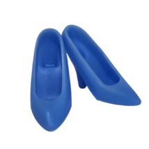 Vintage 1990&#39;s Mattel Barbie Pair Blue Closed Toe High Heel Heels Pumps China - £17.75 GBP