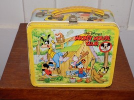 Vintage Walt Disney Productions Mickey Mouse Club Embossed Lunchbox - $817.46 MXN