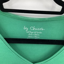 CHICOS Top Green Solid Short Sleeve Size 0 Stretch Pullover Asymetrical Hem - £11.65 GBP