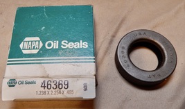 Oil Seal 46369 Napa Or 82935 Fits 62-63 Chevy Rear Wheel USA NOS 256G - £3.04 GBP