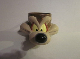 Vintage 1992 Looney Tunes Mugs - WILE E COYOTE - Face Design Plastic Han... - £7.16 GBP
