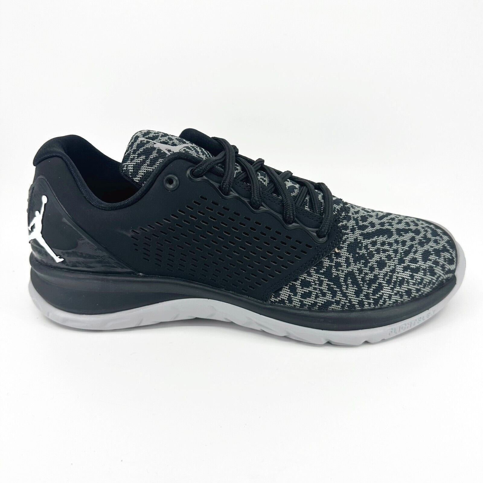 Jordan Trainer ST Black White Wolf Grey Elephant Print Mens Sneakers 820253 010