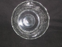 Vintage Clear Glass Bowl Indonesia Grape Pattern 8.5 x 3 in. Candy or Nut Bowl - £20.85 GBP