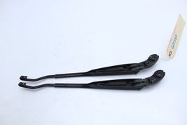 07-13 MINI COOPER S WIPER ARMS PAIR Q3388 image 8