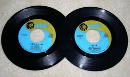The Cowsills Indian Lake Hair 45 Rpm Record Vinyl Pair Mgm Label - £12.78 GBP