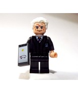 Minifigure Papa Dr. Martin Brenner Stranger Things Netflix Tv Show Custome - $8.05