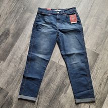 New Signature Levi Strauss &amp; Co Women's Mid Rise Regular Fit Boyfriend S... - $19.78