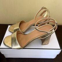 Old Navy Womens Gold Metallic Block Heel Ankle Strap Sandals Size 8 - $29.69