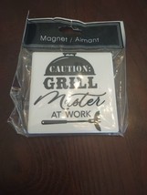 Magnet &quot;Caution: Grill Master At Work&quot; - £7.00 GBP