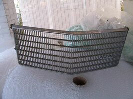 1983 CADILLAC SEVILLE GRILL OEM USED RADIATOR GRILL FRONT 1980 1981 82 1... - $209.53
