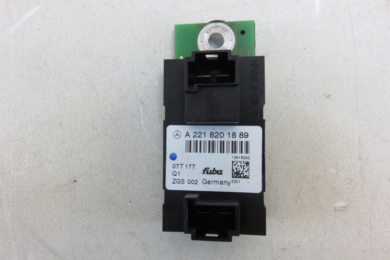 Mercedes CL63 W216 CL550 module, parasitic stopper antenna, 2218201889 - $10.21