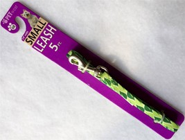 Dog Leash Lead Small Breeds 5&#39;  X 3/8&quot; Leaf looking Pattern Pet Puppy Greens NEW - £6.26 GBP