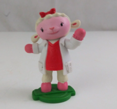 Just Play Disney Junior Doc McStuffins Lambie 2.5&quot; Mini Figure On Stand - €4,12 EUR