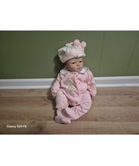 Ruth Kanz Doll - $1,110.57 MXN