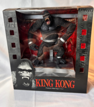 McFarlane Toys KING KONG Feature Film Figures Movie Maniacs 3 Factory Sealed - £31.71 GBP