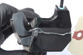 2009-2013 TOYOTA MATRIX TRUNK LID TAIL LIFT GATE OPEN OPENER RELEASE HANDLE K824 image 6