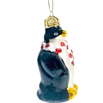 Thomas Pacconi Museum Series Christmas Penguin Scarf Blown Glass Ornament 3.5&quot; - £10.27 GBP