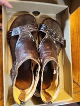 Bed/Stu Genuine Leather Ankle Sandals sz 8.5 Brown Back Zip Flat Gladiat... - $38.52