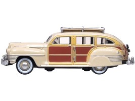 1942 Chrysler Town &amp; Country Woody Wagon Catalina Tan with Wood Panels and Roof - £19.23 GBP