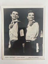 The Everly Brothers signed photo - £159.29 GBP