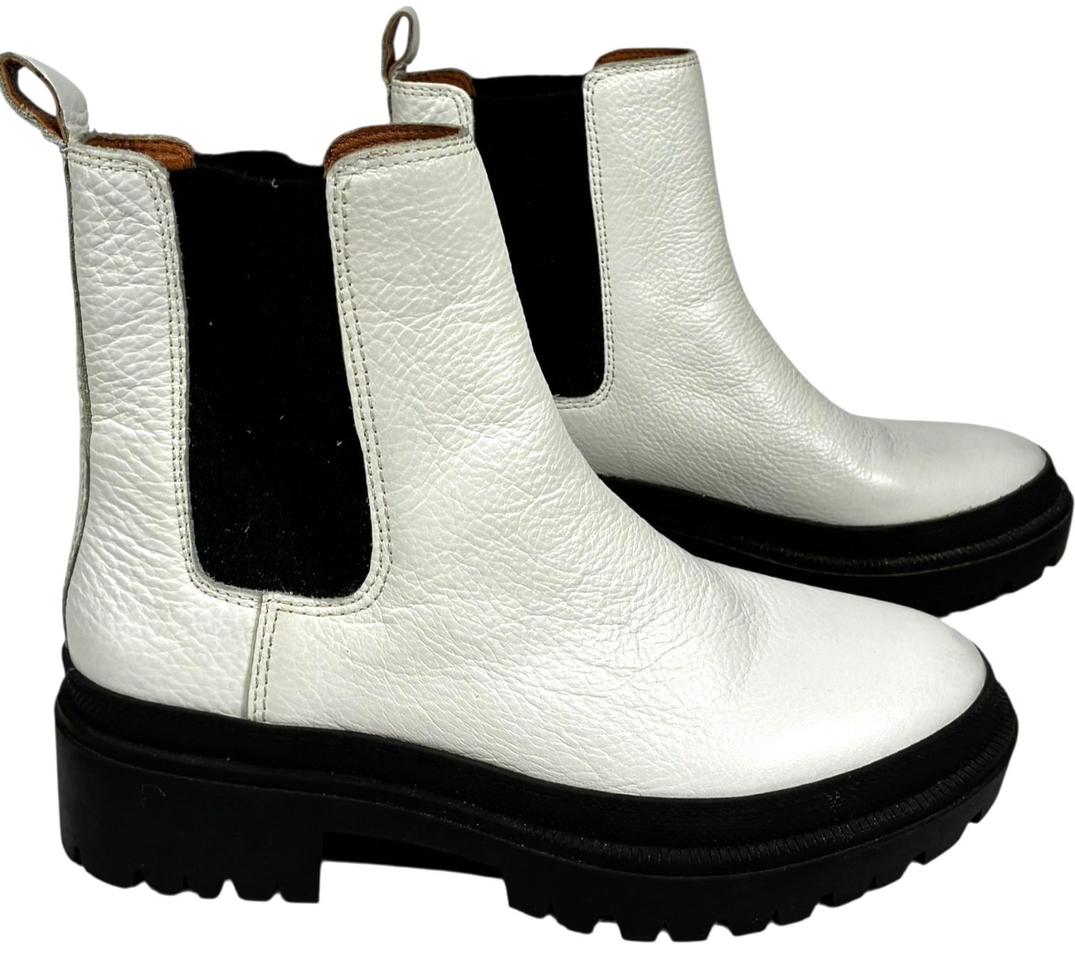 Lucky Brand womens 7M Ellerey White Leather Pull-on Lug Sole Chelsea Booties Item image 2