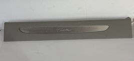 2006-2011 Cadillac DTS RH Door Sill Plate Trim w/ “Cadillac” Script LT T... - $50.37