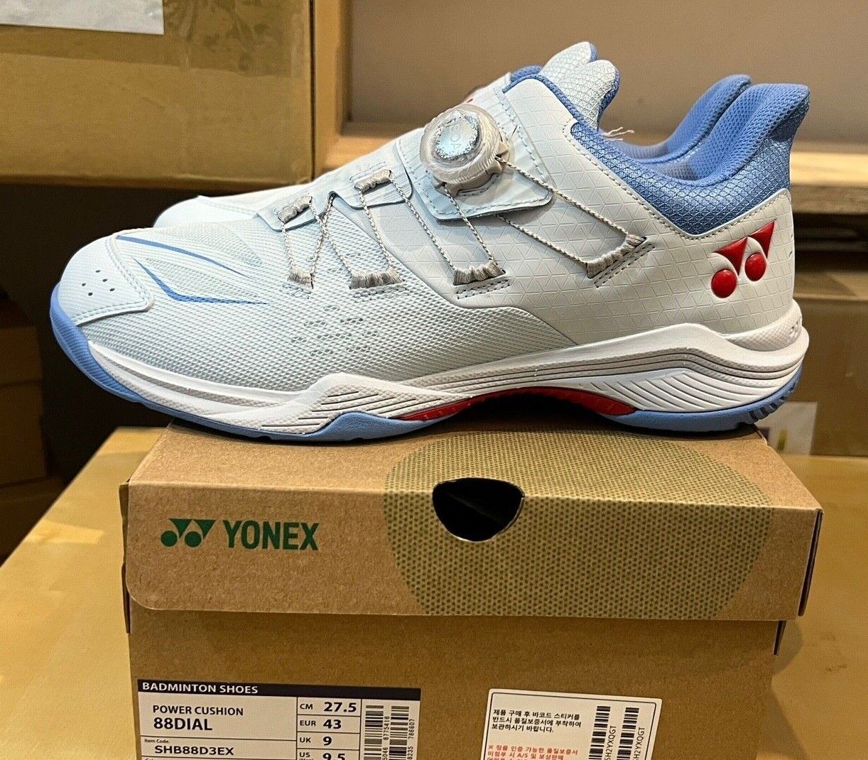 Yonex Men s Power Cushion 88 Dial 3 Badminton Shoes