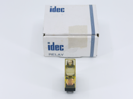 1X RJ1S-C-A110 IDEC Plug-in Power Relay 110V AC SPDT 12A 250VAC/30VDC 5-Pin - $5.80