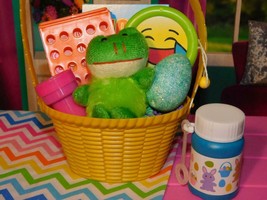 18&quot; Doll Easter Basket Green Frog Yellow fits Our Generation &amp; American ... - £7.78 GBP