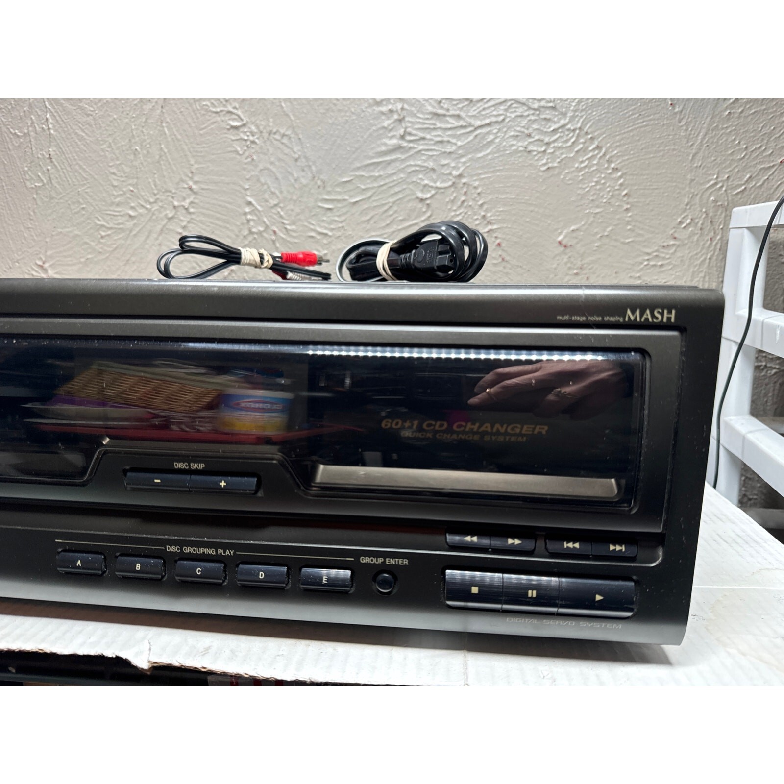 Technics Sl-MC59 60+1 CD Changer **No Remote** Item image 3