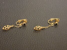 Vintage Gold Toned and Onyx Clip On Dangle Earrings - $4.95