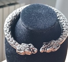 3.5&quot; diameter Vintage double Foo dog dragon textured scales silver tone ... - $379.09 MXN