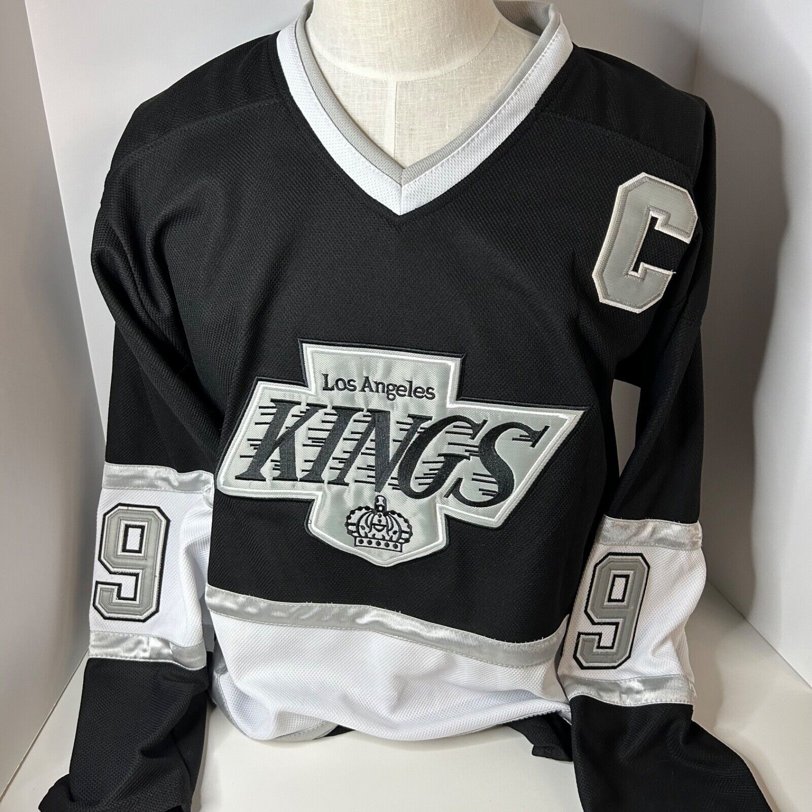 Primary image for Wayne Gretzky Los Angeles Kings Jersey Fight Strap Vintage CCM Size 48 Adult