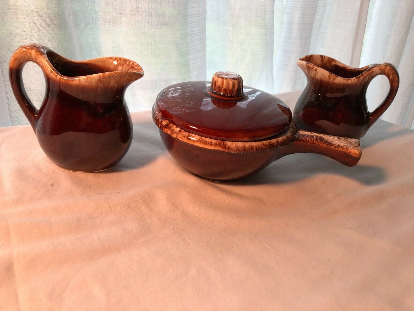 Hull Oven Proof USA Soup Crock Handled Bowl Lid Brown Drip Glaze 2 Creamers