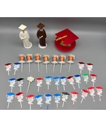 Graduation Cake Topper Set - $163.06 MXN