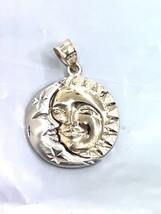 10K Two-tone Gold Sun and Moon Pendant 4.1 g - £263.06 GBP